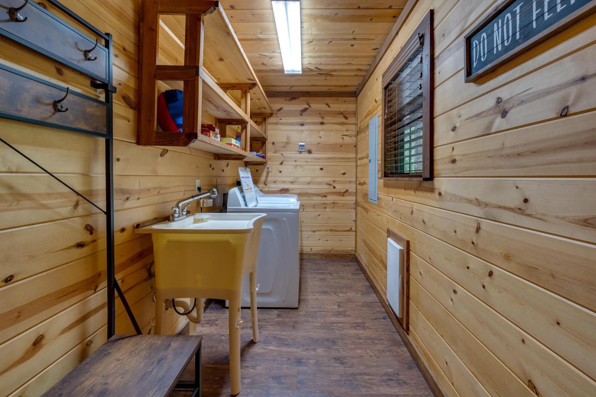 Cross Timbers Cabin On The Grove'S 25-Acres Broken Bow Exterior foto